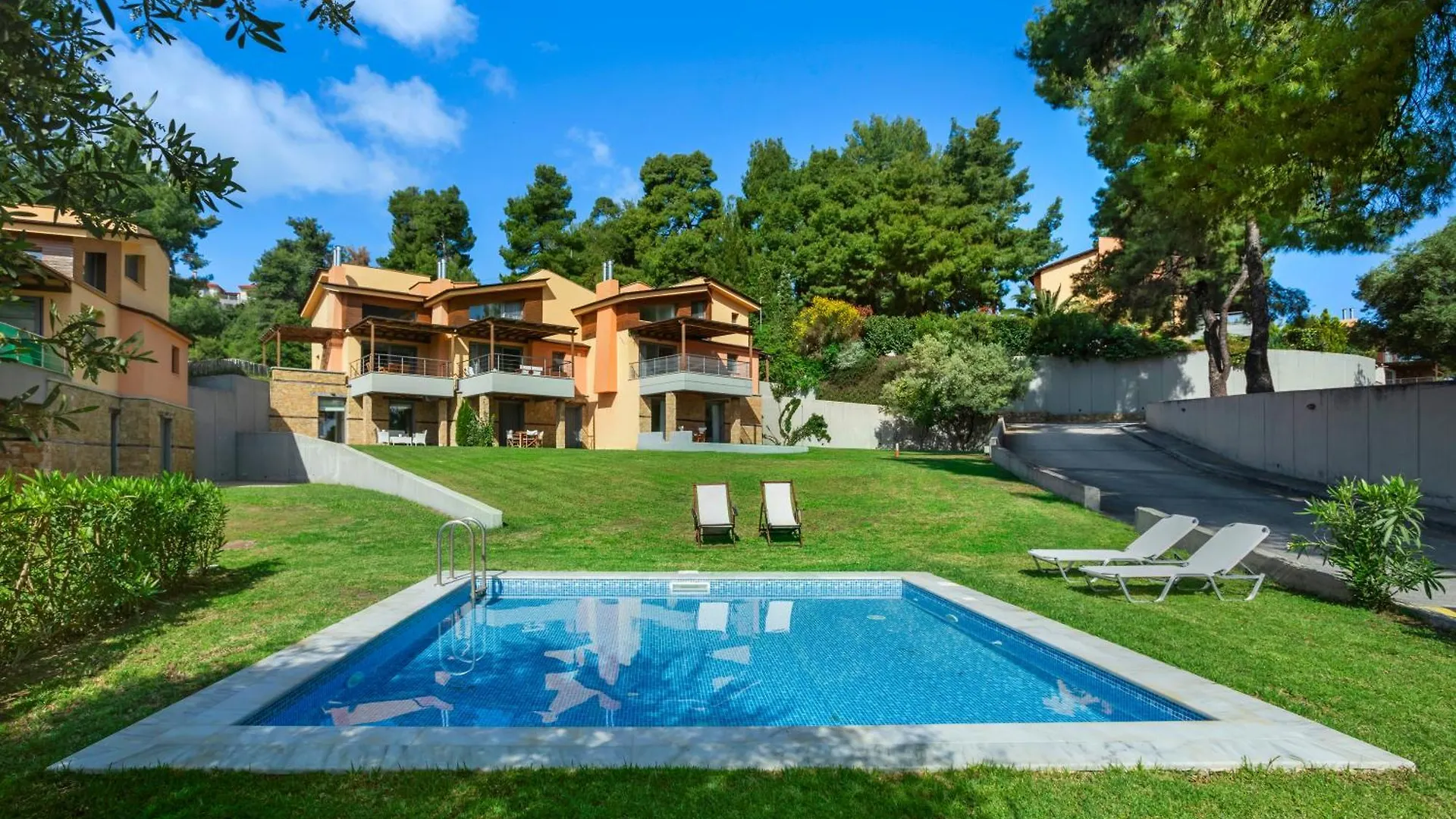 Beyond Residence Kassandria