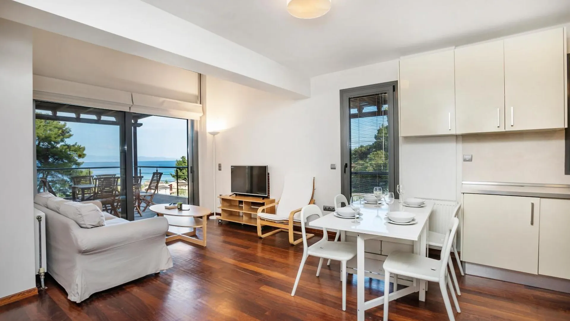 Beyond Residence Kassandria Villa